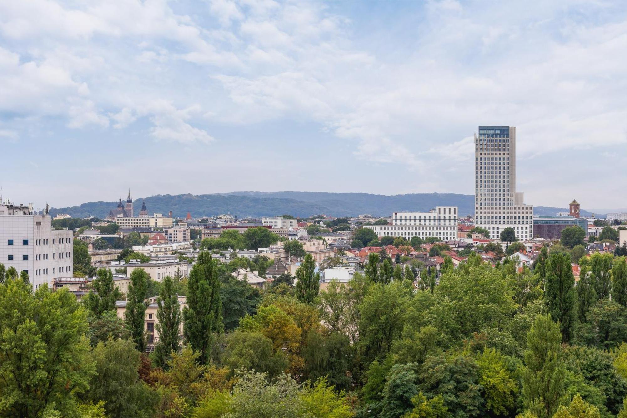 Przestronny Apartament Z Balkonem By Noclegi Renters كراكوفيا المظهر الخارجي الصورة